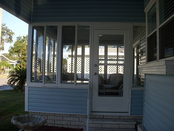 4th image of 6026 Forest Lake Dr