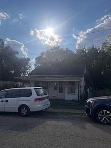 Real estate listing image