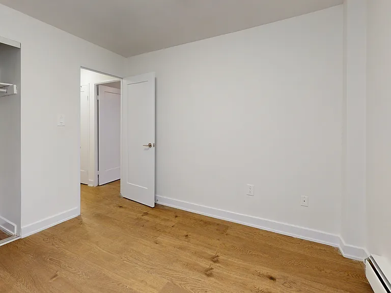 500 Gordon Ave — Photo 8