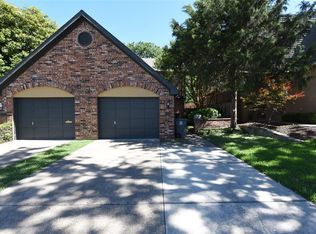 5731 Penrose Ave, Dallas, TX 75206