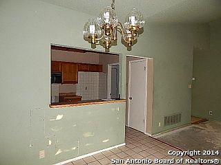 2nd image of 7158 VALLEY TRAILS ST