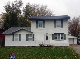 154 Meadow Pl, Hope, IN 47246