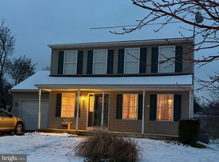 2576 Donald Dr, Pottstown, PA 19464