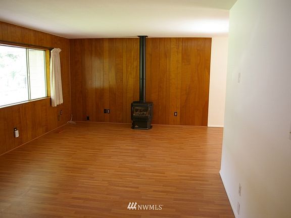 5th image of 5523 15th Avenue NE