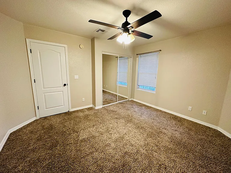 3750 E Potter Ave — Photo 7