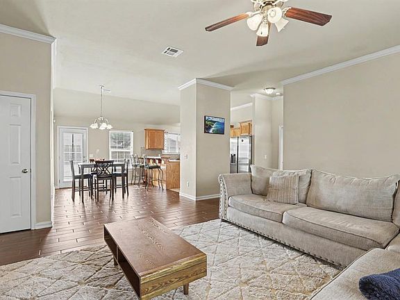 4th image of 8129 Azurewood Dr