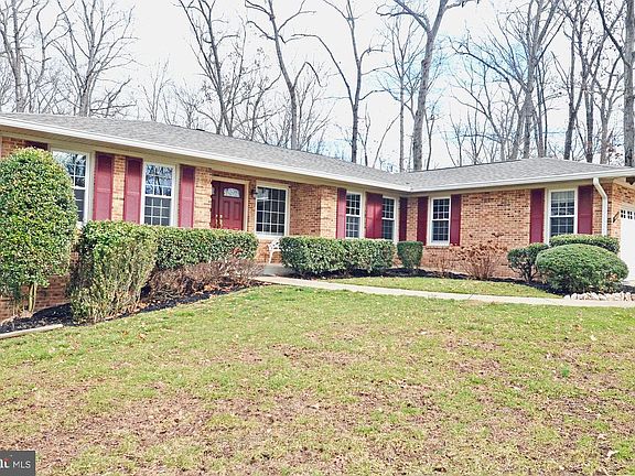 3rd image of 4400 Jensen Pl