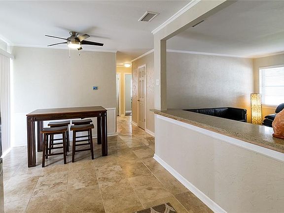 5th image of 2512 Bamboo St