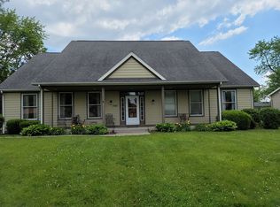 545 S Hill Park Dr, Holland, OH 43528