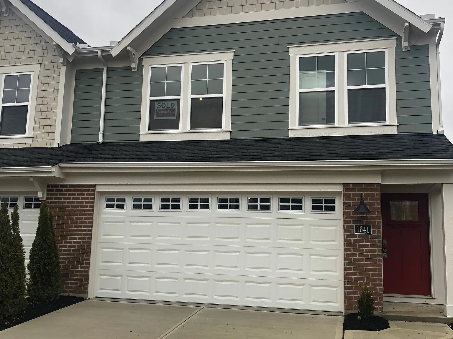 3 bed, 1651 sqft, $2,695 — Photo 2