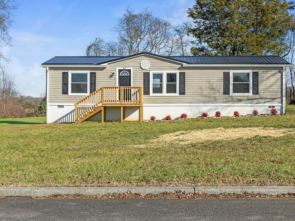 1st image of 217 Wesley Dr