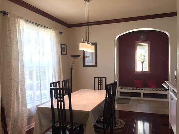 3rd image of 213 Chambord Way #213