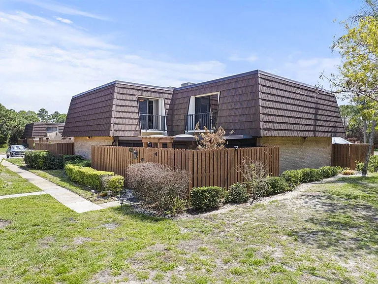 5674 SE Riverboat Dr #131 — Photo 22