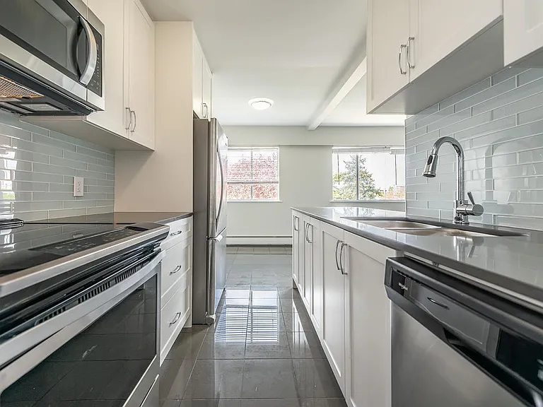 250 Oswego St #103 — Photo 4