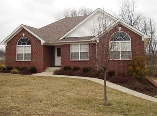 129 Glenview Dr, Bardstown, KY 40004