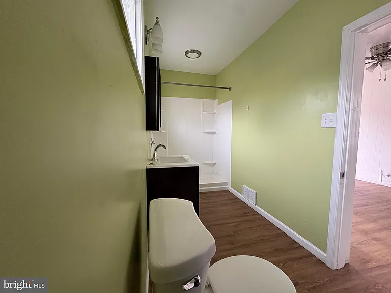 2713 Hammonds Ferry Rd — Photo 11