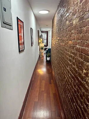 Rented by Compass | media 11