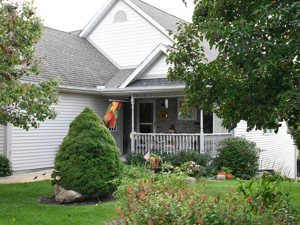 1st image of 728 Pine Meadow Ln