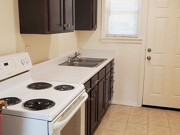 3rd image of 211 N South St #2