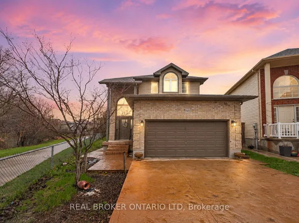 949 Blythwood Rd, London, ON N6H 5W1