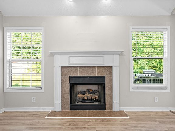 5th image of 941 Cobbler Dr