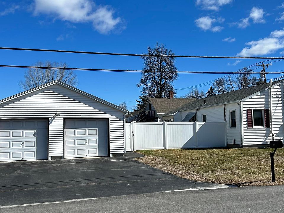 127 Maple Street, Somersworth, NH 03878 Zillow
