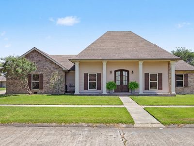 210 Chantilly Dr, Houma, LA, 70360