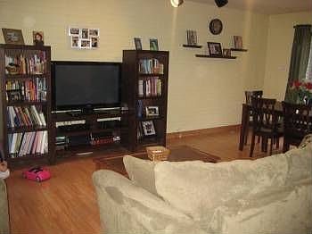 3rd image of 15804 Laramie Ave #G2