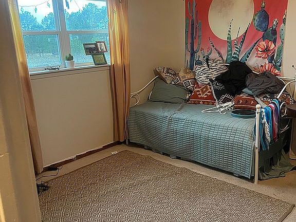 5th image of 1499 Johnson Rd