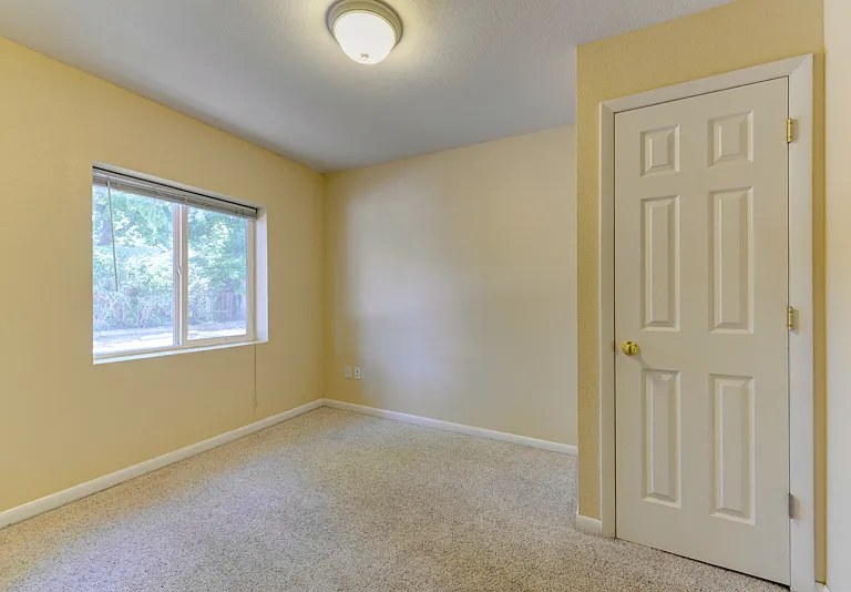 1503-1513 20th Street Bedroom
