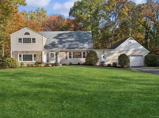 164 Gray Farms Rd, Stamford, CT 06905