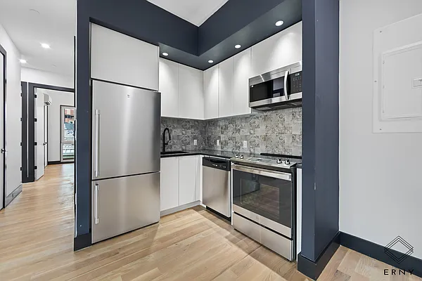 Rented by ERNY LLC | media 1