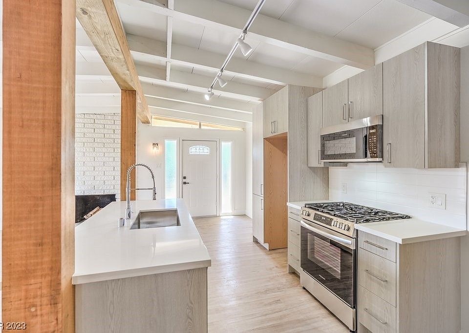 1st image of 5816 Knight Ave
