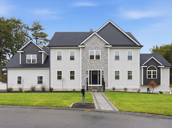 18 Druid Hill Ave, Burlington, MA 01803