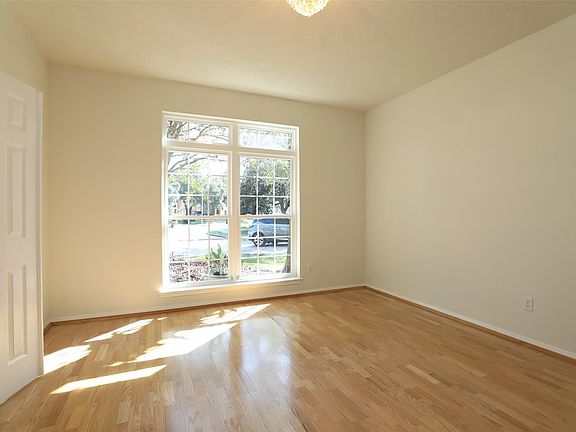 4th image of 3619 Stacy Park Cir