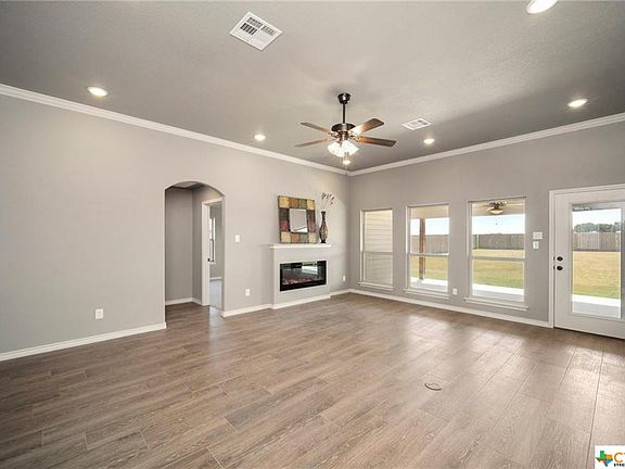 2nd image of 4005 Joe Bozon Dr