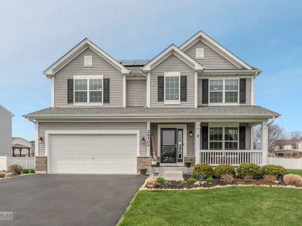 26502 W Old Stage Ln, Channahon, IL 60410