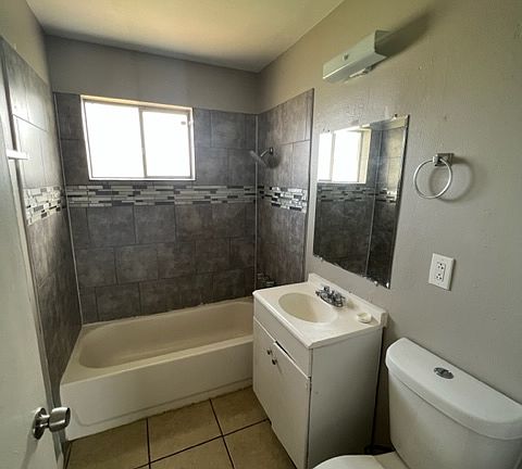 5th image of 7011 N 76th Dr