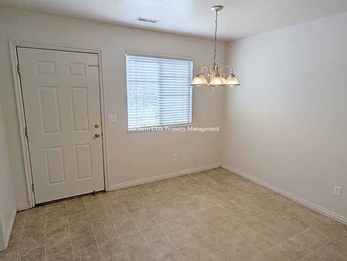 1347 E 6225 S — Photo 6