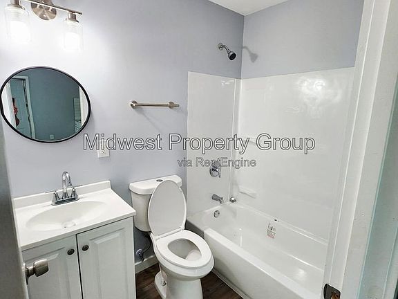 4th image of 3415 Saint Mark Ln #C
