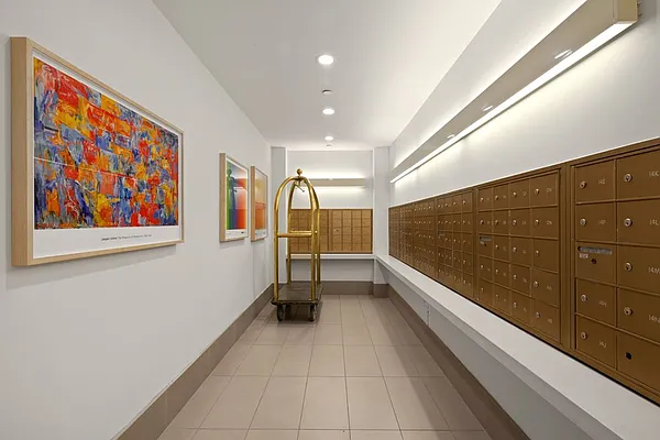 Rented by Greystar | media 40