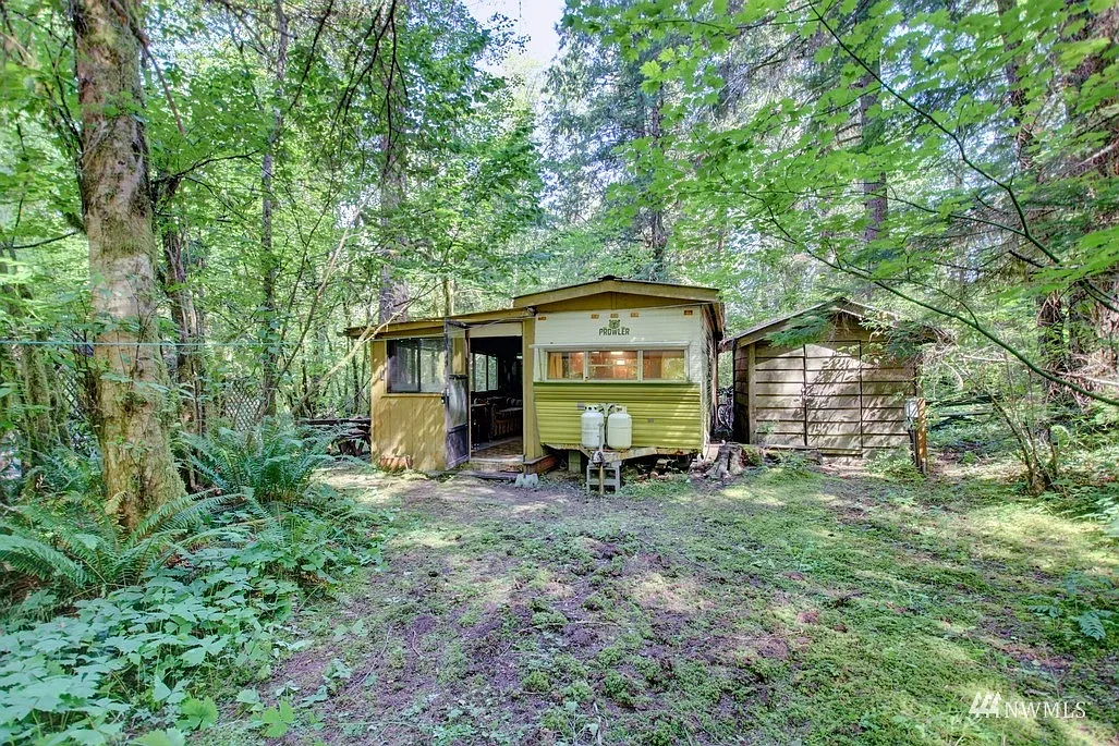 7 1 Goldrush Road photo 1