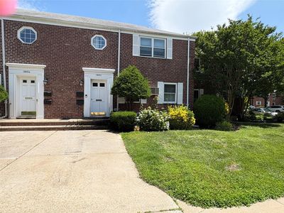 254-33 75 Avenue Avenue 2nd Floor, Glen Oaks, NY, 11004