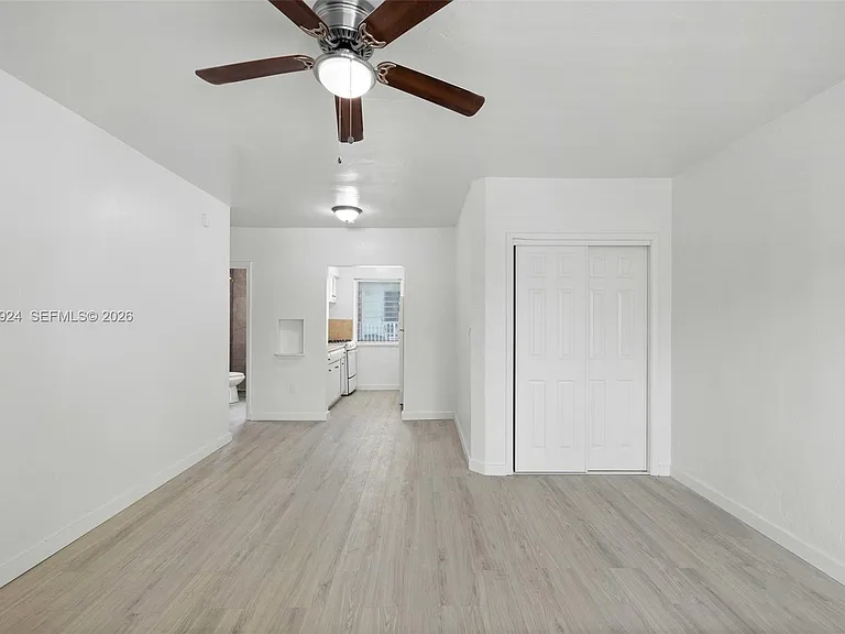 7721 Dickens Ave #6 — Photo 6