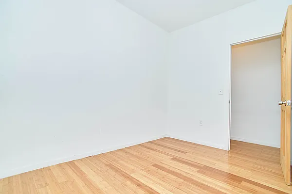 Rented by Brown Harris Stevens | media 33