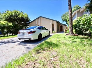 10406 Rosemount Dr, Tampa, FL 33624
