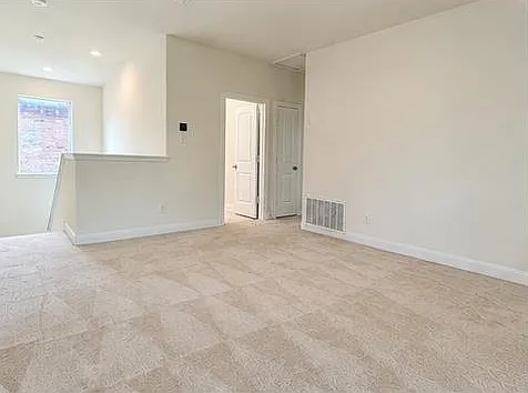 2101 Split Diamond Way #40 — Photo 19