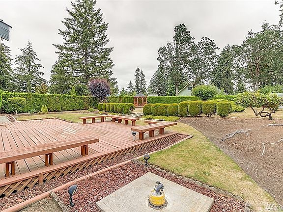 4th image of 15703 13th Avenue Ct E