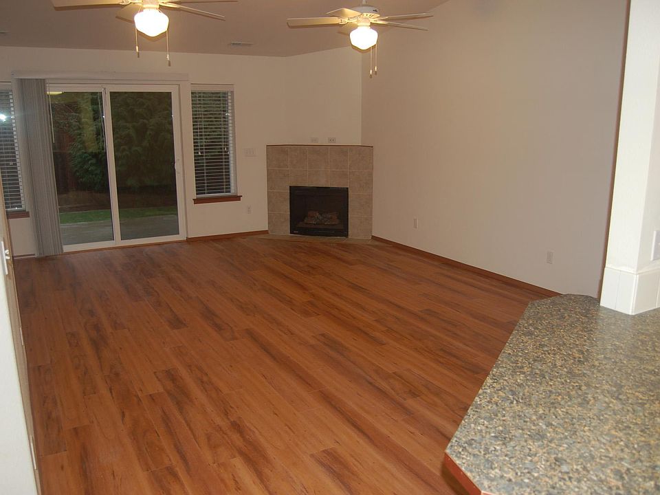2nd image of 7014 180th Ave E