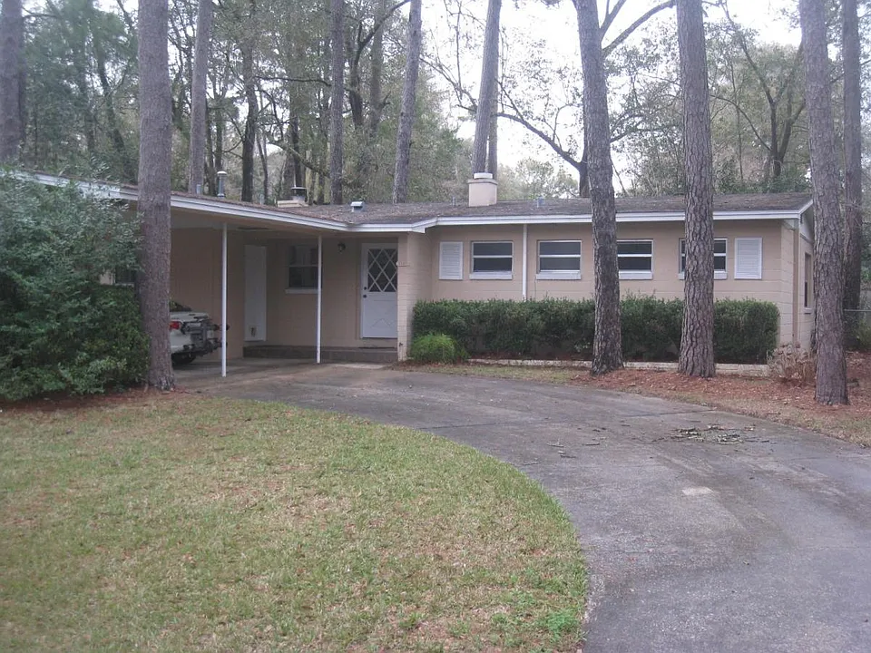 1101 NW 25th Ter